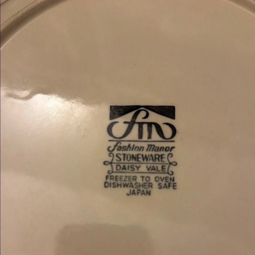 Floral Dinner Plate - Cream and Brown